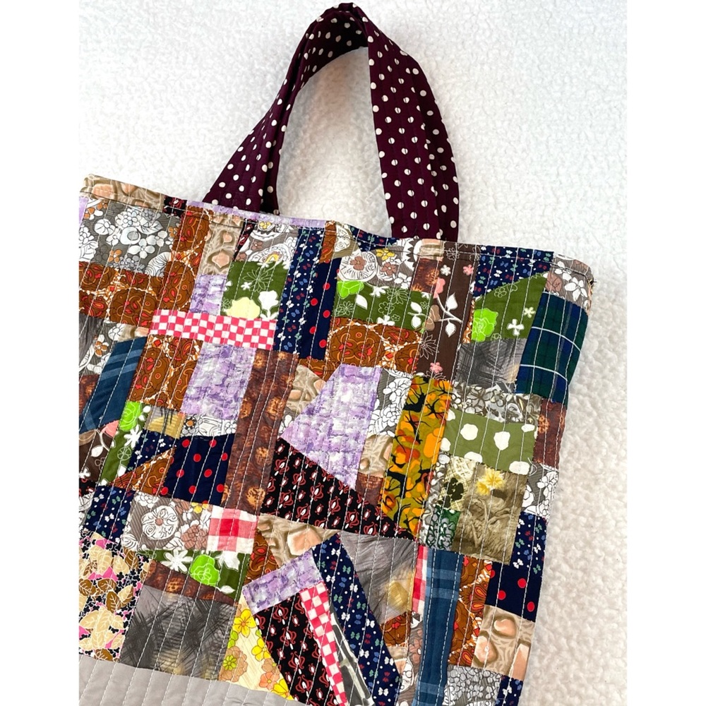SALLY SAW • Handmade Colorful Patchwork Tote Bag - Picture 4 of 9